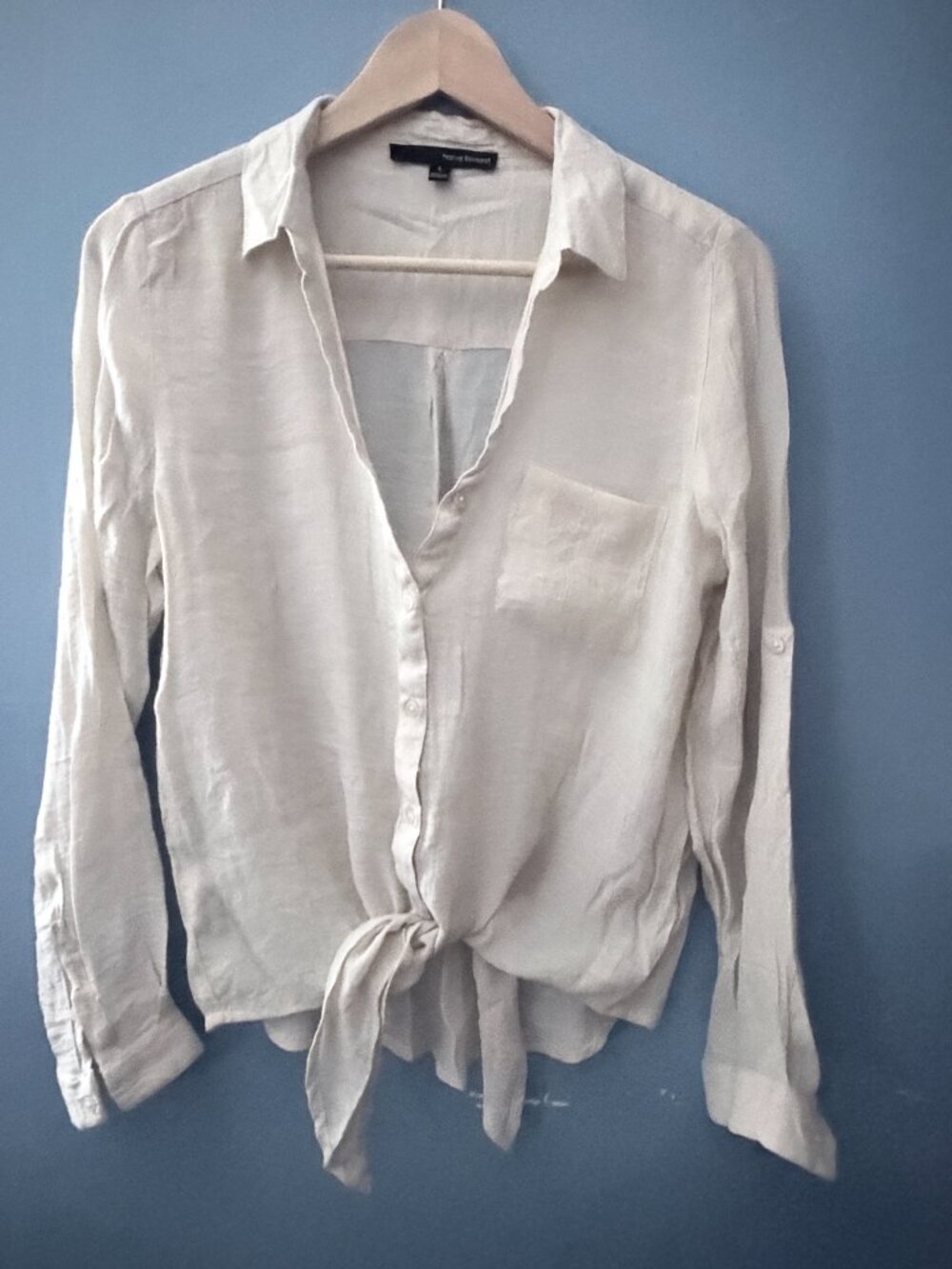 Harve Benard Light-Colored Button-Up Adjustable Long-Sleeve Tie-Front Shirt -- S